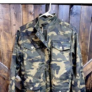 Altar’d State Camo Dreams Utility Jacket Full Zip, Women Size XS